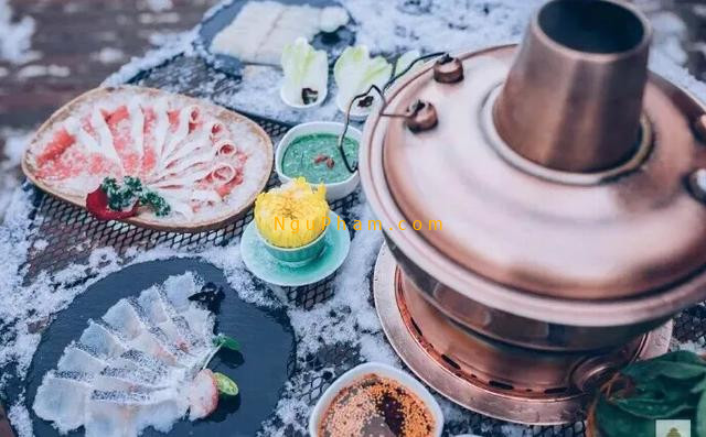 Lẩu hoa cúc Từ Hy
